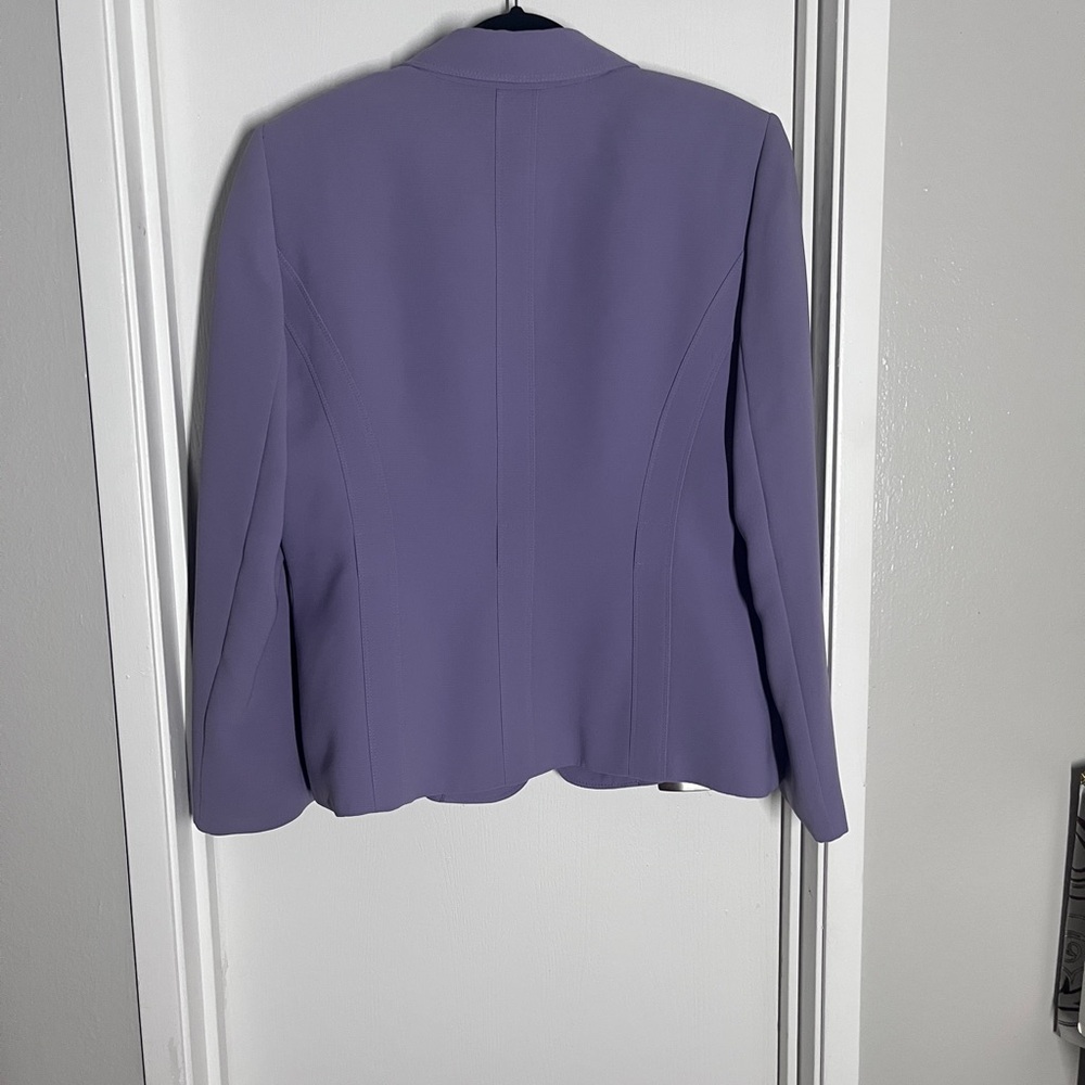 Elegant Purple Women's Blazer - Picture 2 of 4